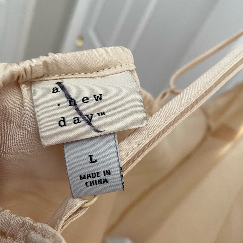a new day offshoulder Cream Skirt - Picture 3 of 3